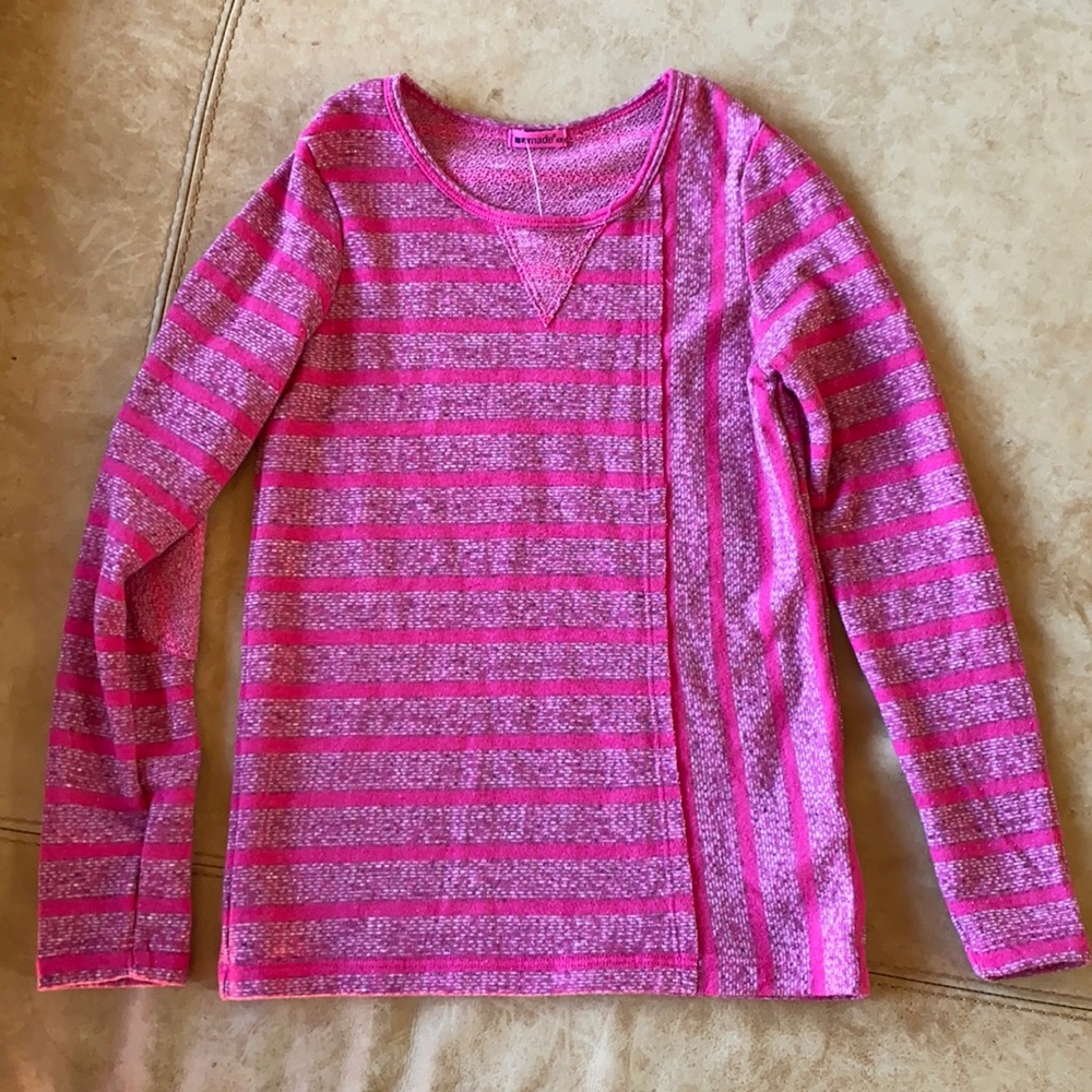 Girls LA made top